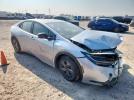 Toyota Prius Le Image 4