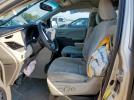 Toyota Sienna Le Image 7