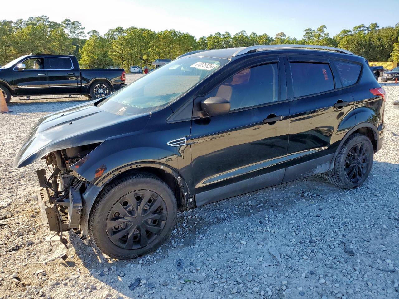 Ford Escape S Image 1
