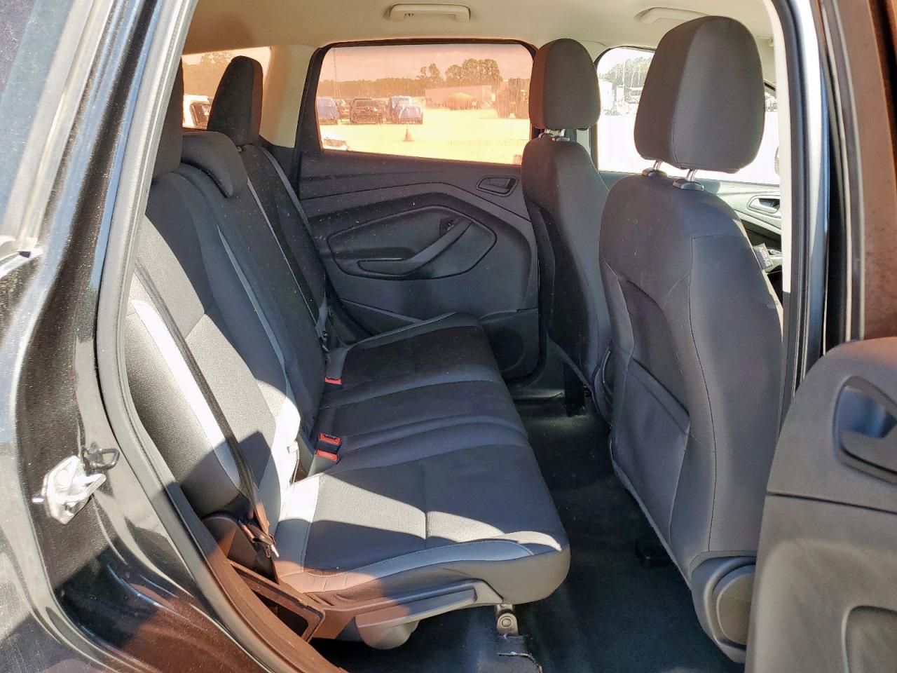 Ford Escape S Image 8