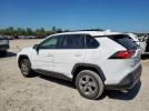 Toyota RAV4 Le Image 3