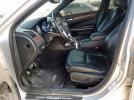 Chrysler 300 Limited Image 8