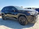 Toyota RAV4 Le Image 9