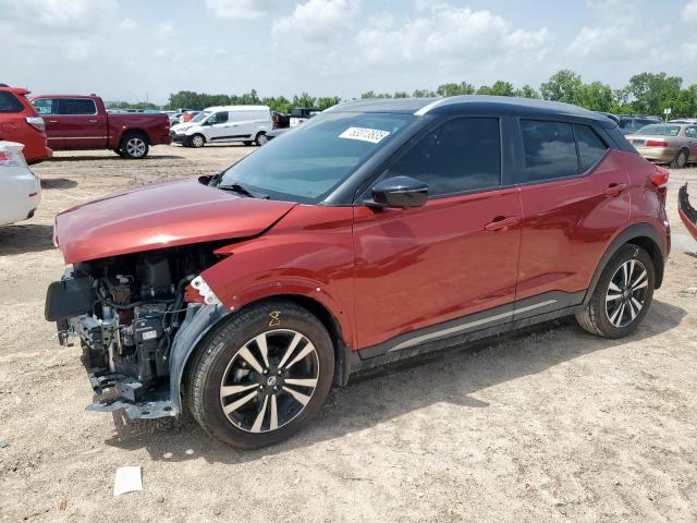  Salvage Nissan Kicks