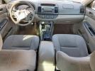 Toyota Camry Le Image 12