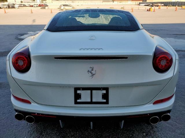Ferrari California Image 3