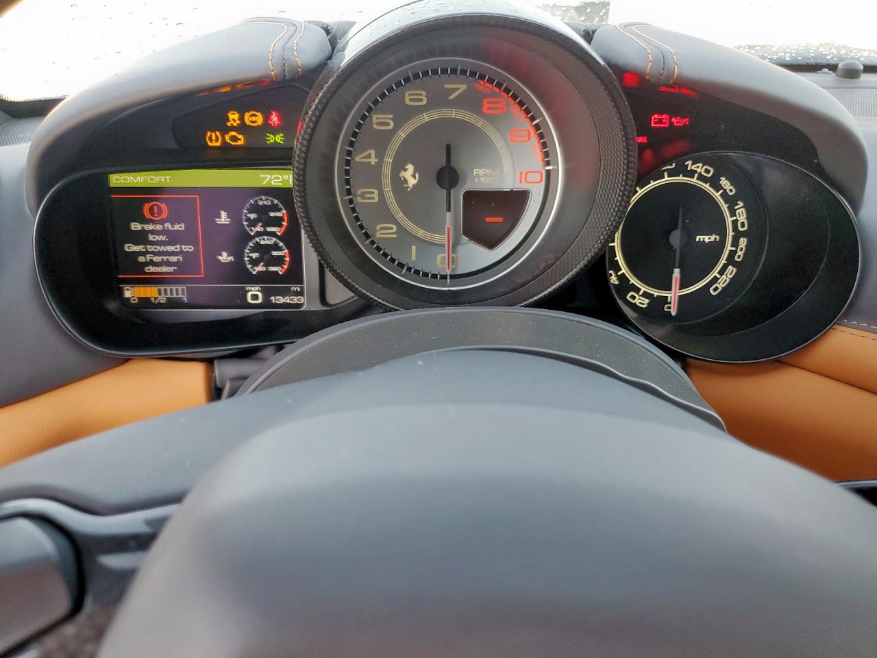 Ferrari California Image 10