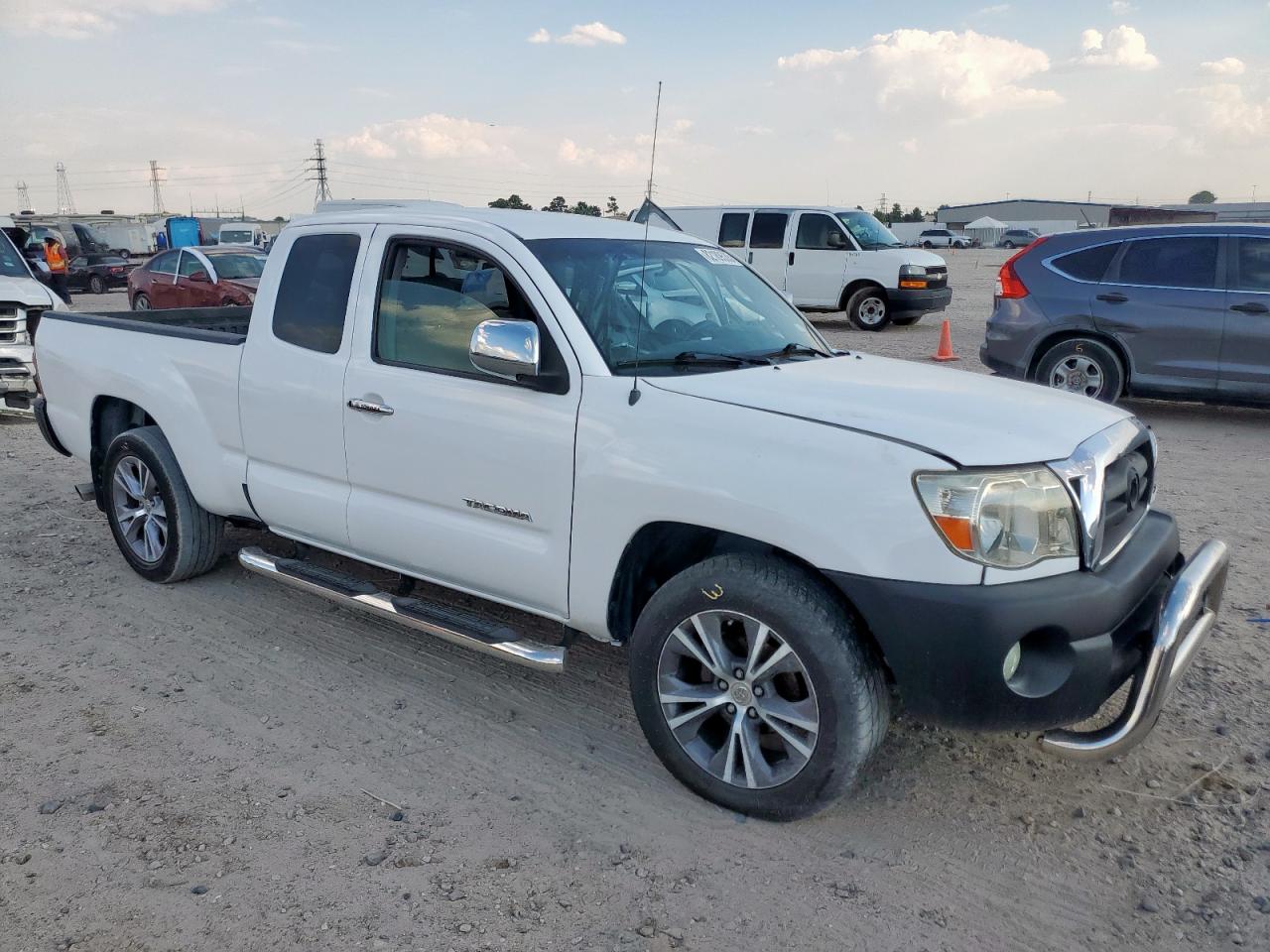 Toyota Tacoma Access Cab Image 6