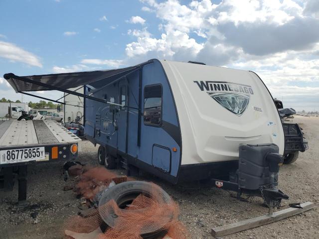  Salvage Winnebago Minnie