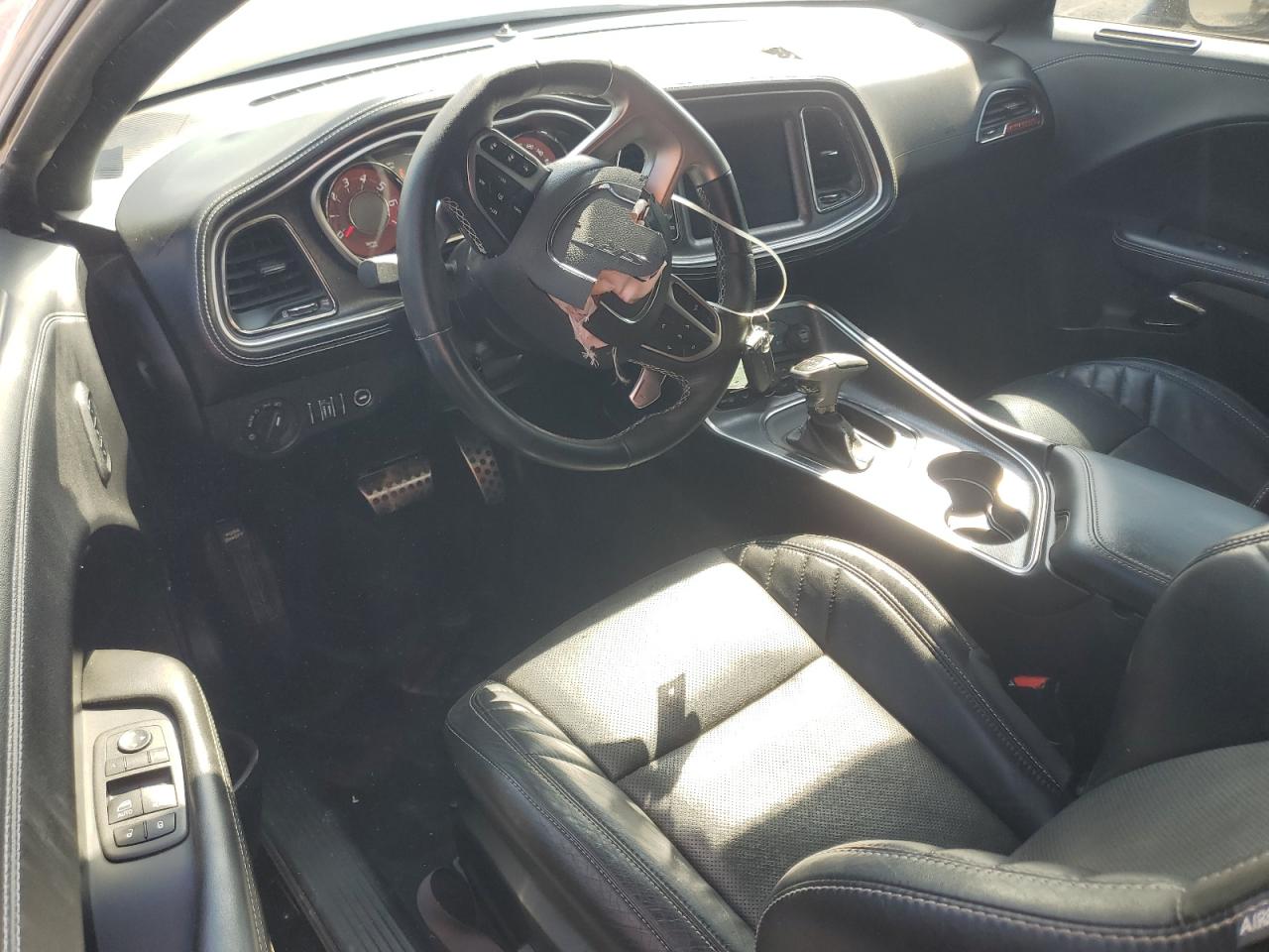 Dodge Challenger Srt Hellcat Image 9