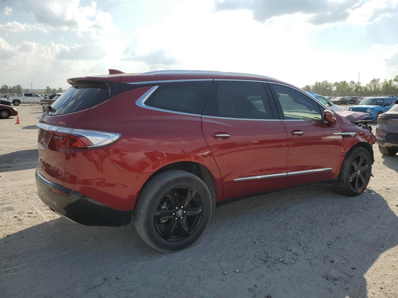 Buick Enclave Essence Image 3