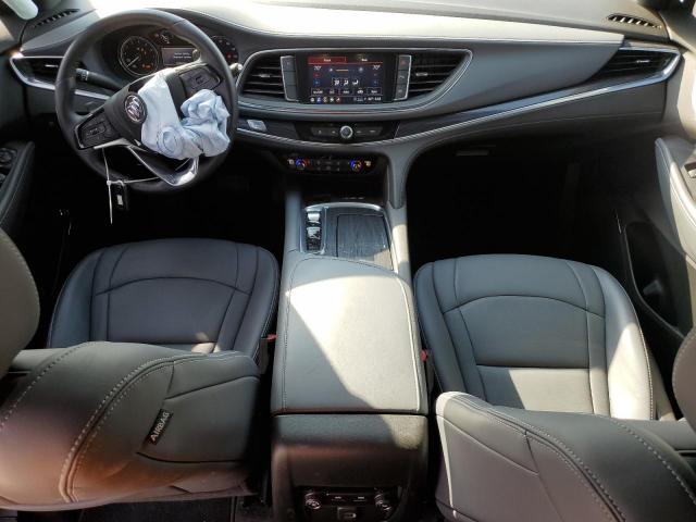 Buick Enclave Essence Image 8