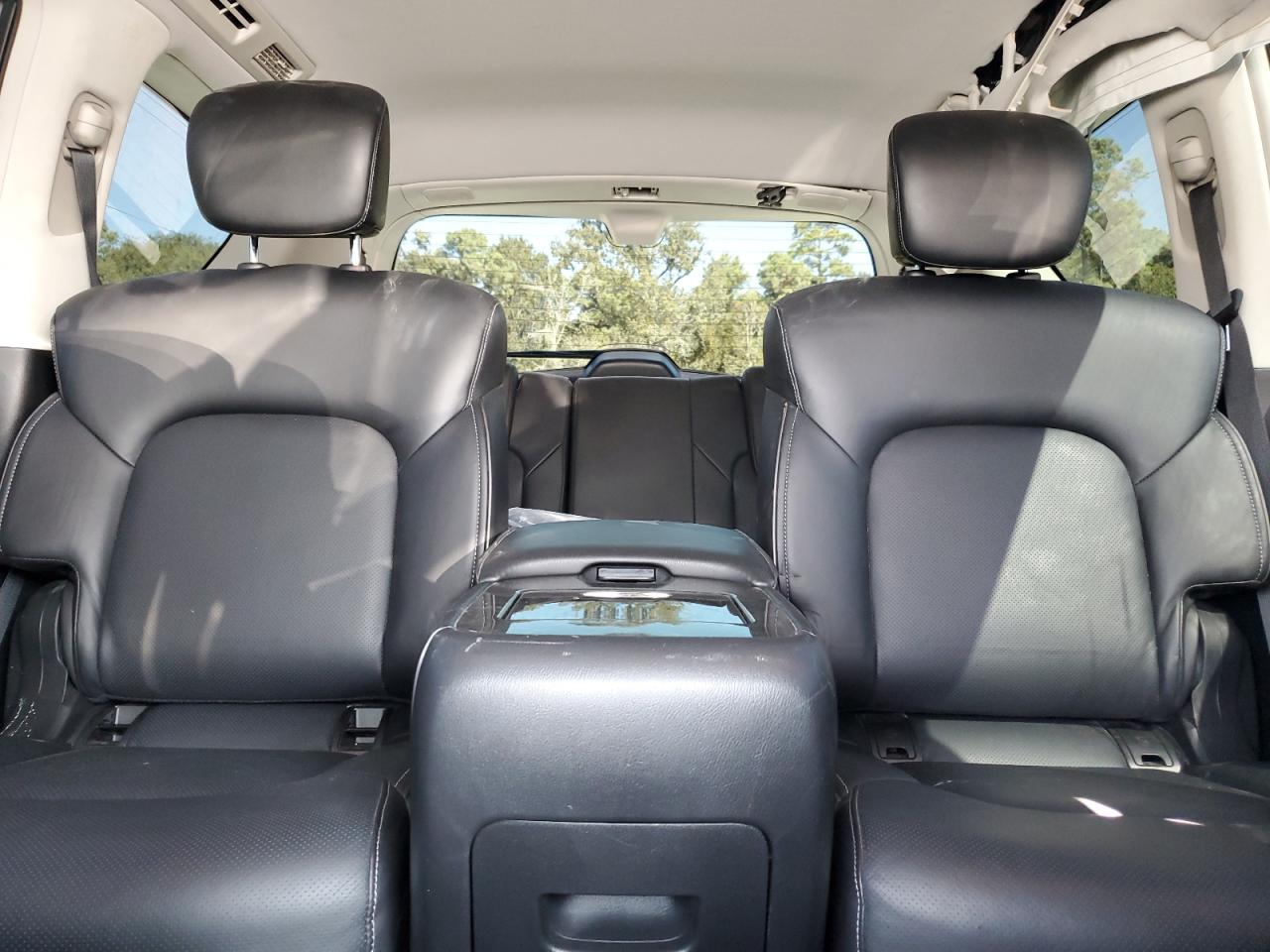 INFINITI Qx Luxe Image 8