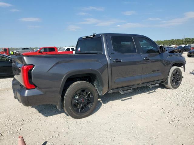 Toyota Tundra Crewmax Sr Image 2