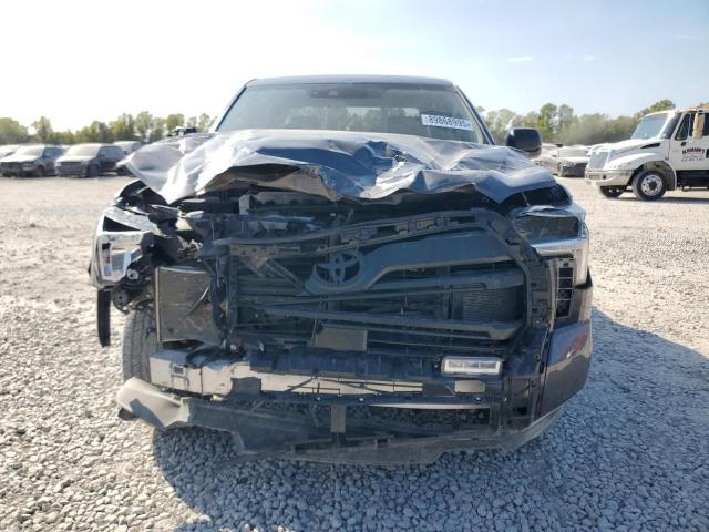 Toyota Tundra Crewmax Sr Image 3