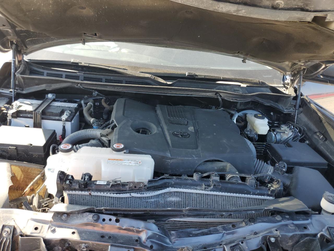 Toyota Tundra Crewmax Sr Image 11