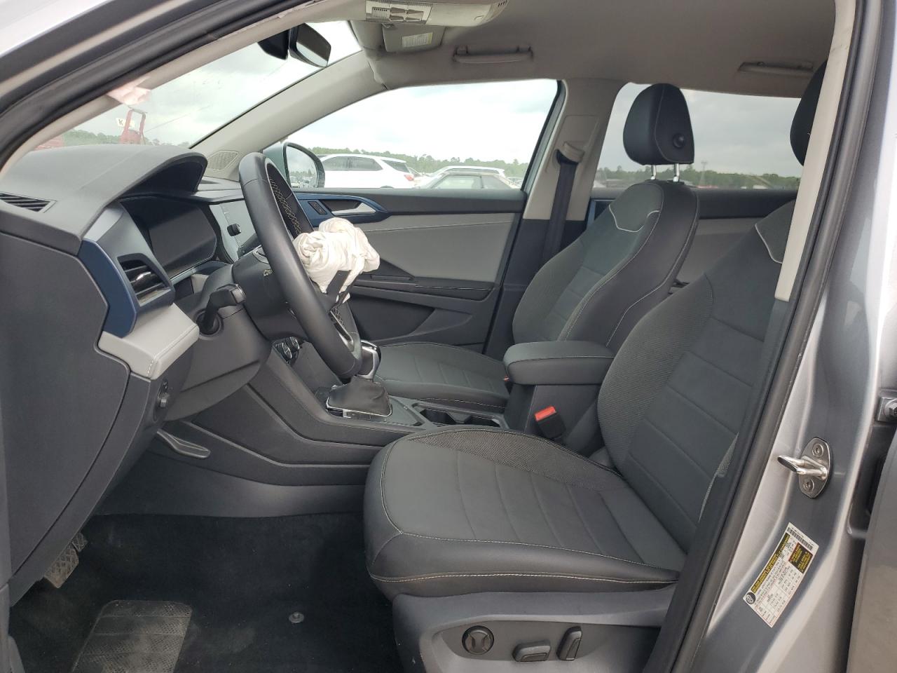 Volkswagen Taos Se Image 7