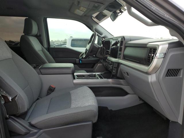 Ford F-350 Super Duty Image 6