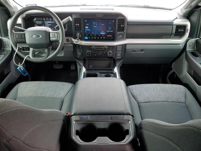 Ford F-350 Super Duty Image 8