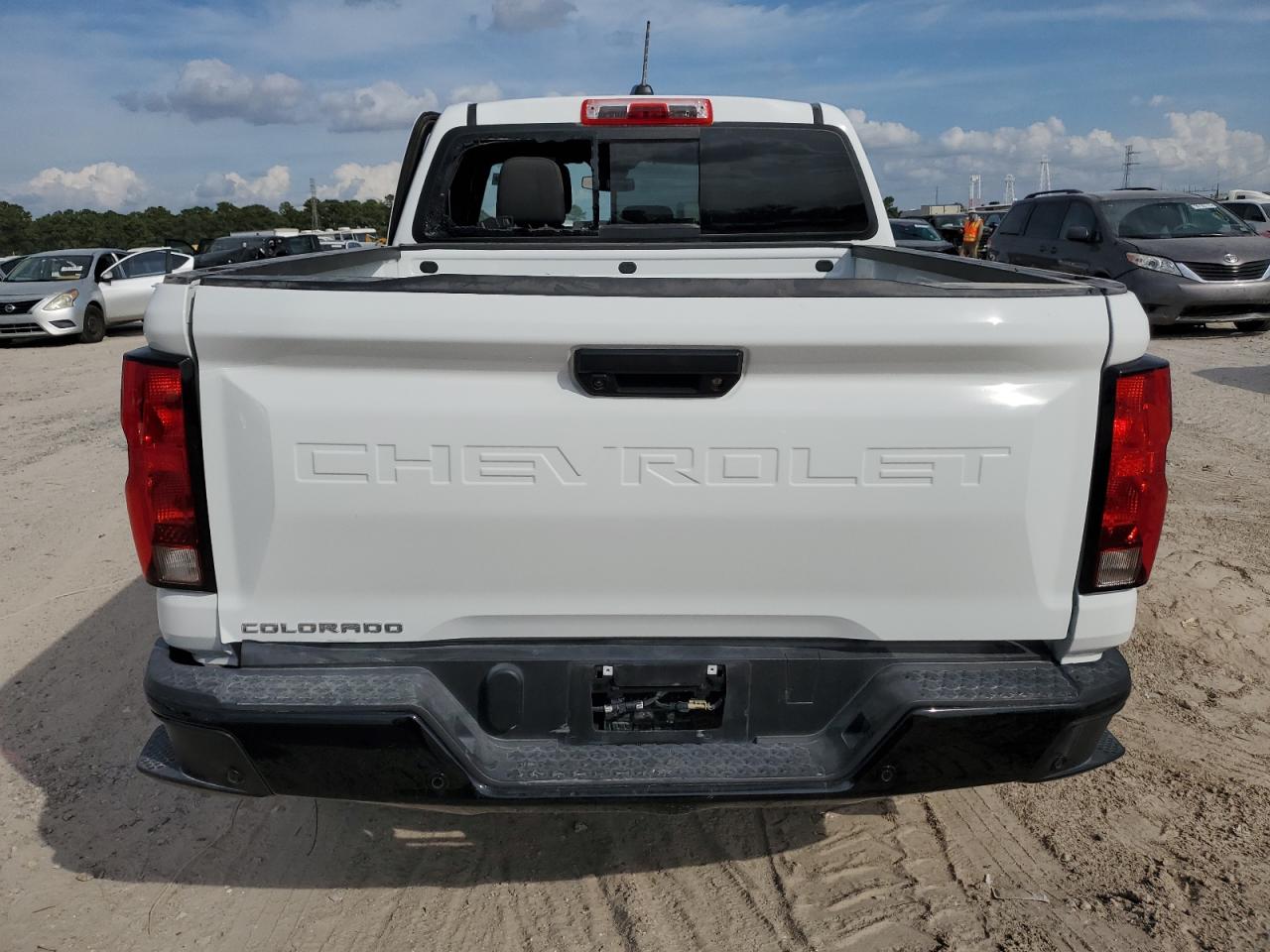 Chevrolet Colorado Image 7
