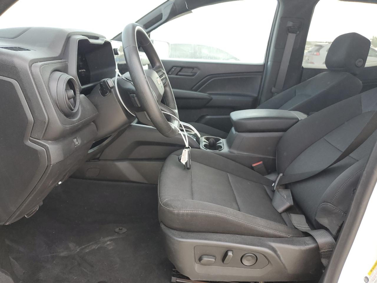 Chevrolet Colorado Image 10