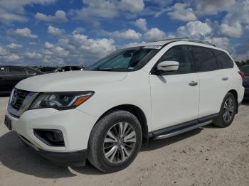  Salvage Nissan Pathfinder