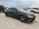 Lexus Es 300h Base Image 2