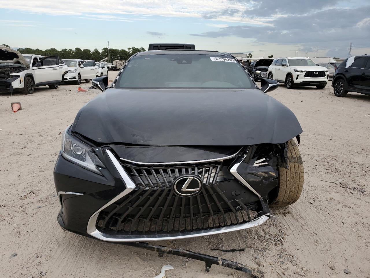 Lexus Es 300h Base Image 6