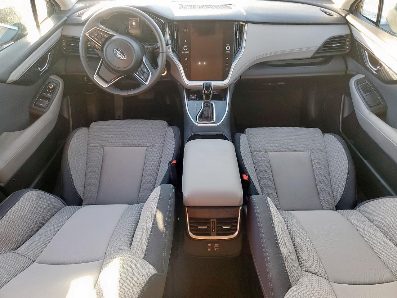 Subaru Outback Premium Image 6