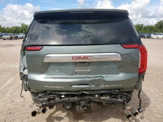 GMC Yukon Denali Image 14