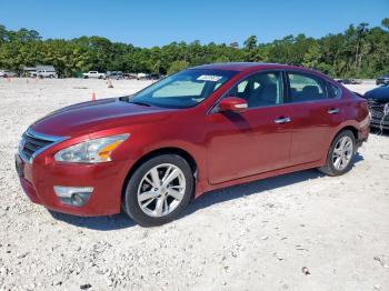  Salvage Nissan Altima