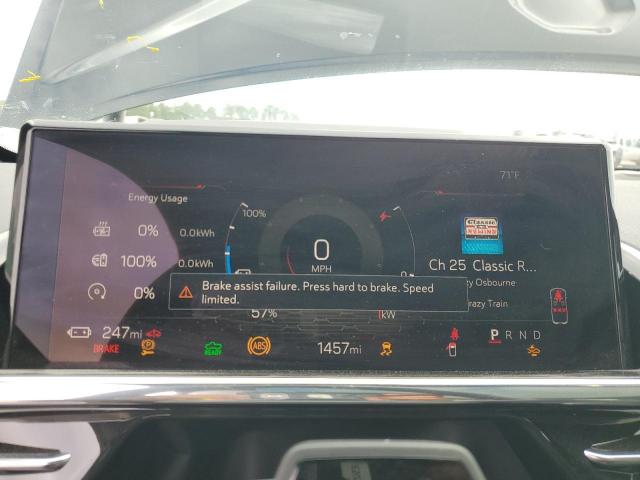 GMC Sierra Denali Image 5