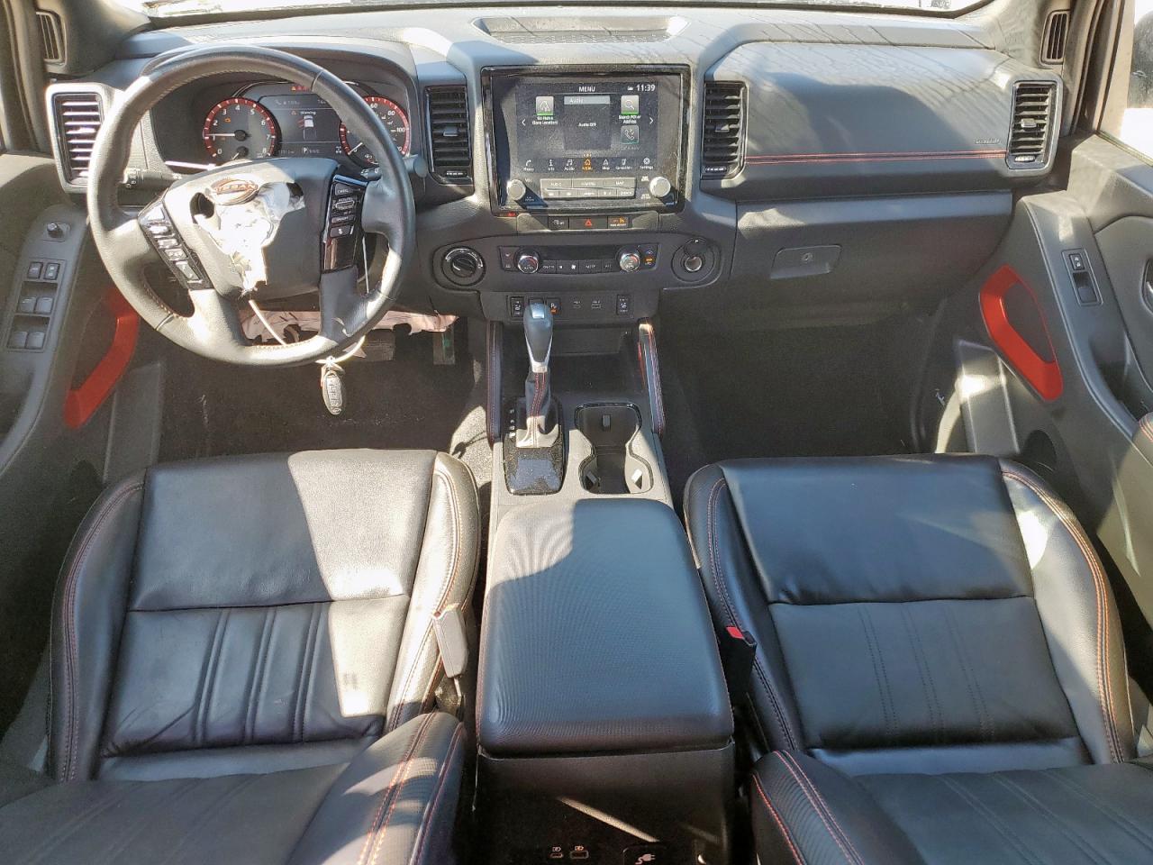 Nissan Frontier S Image 8