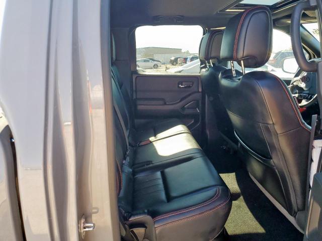 Nissan Frontier S Image 6