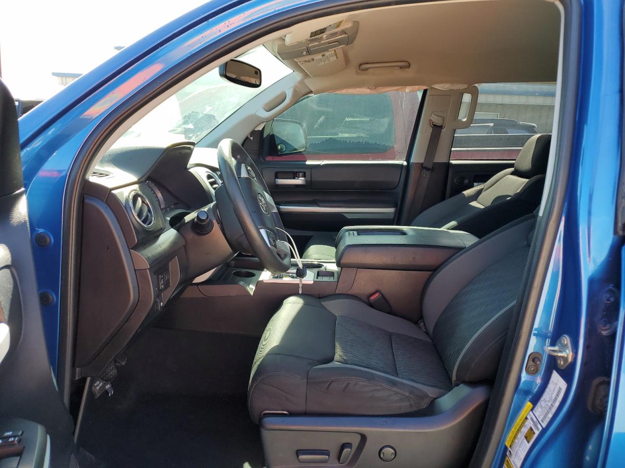 Toyota Tundra Crewmax Sr5 Image 5