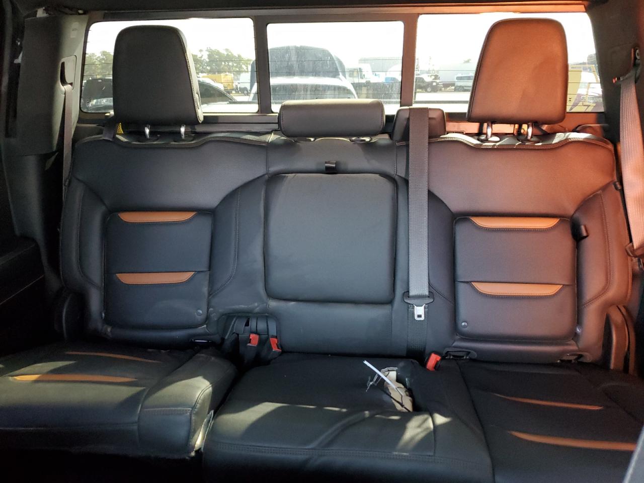 GMC Sierra K1500 At4 Image 6