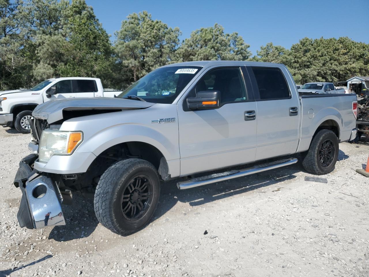 Ford F-150 Supercrew Image 1