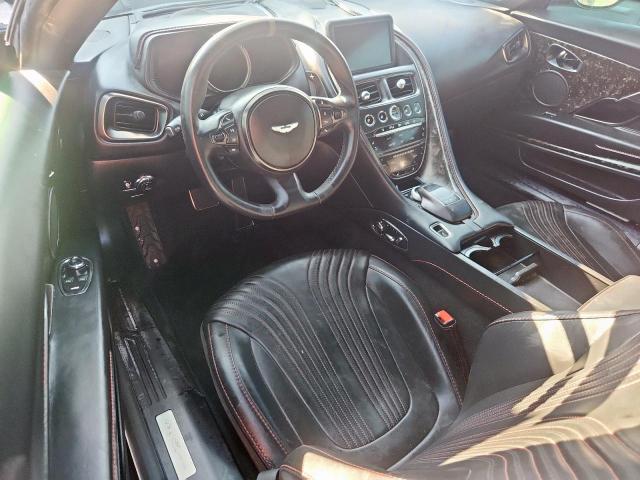 Aston Martin DB11 Image 10