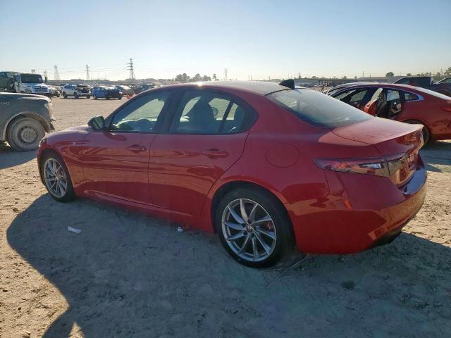 Alfa Romeo Giulia Ti Image 2
