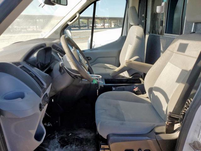 Ford Transit T-250 Image 6