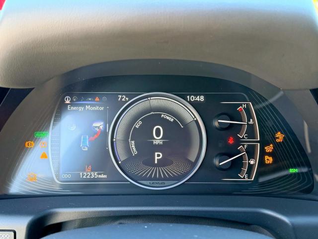 Lexus Es 300h Base Image 9