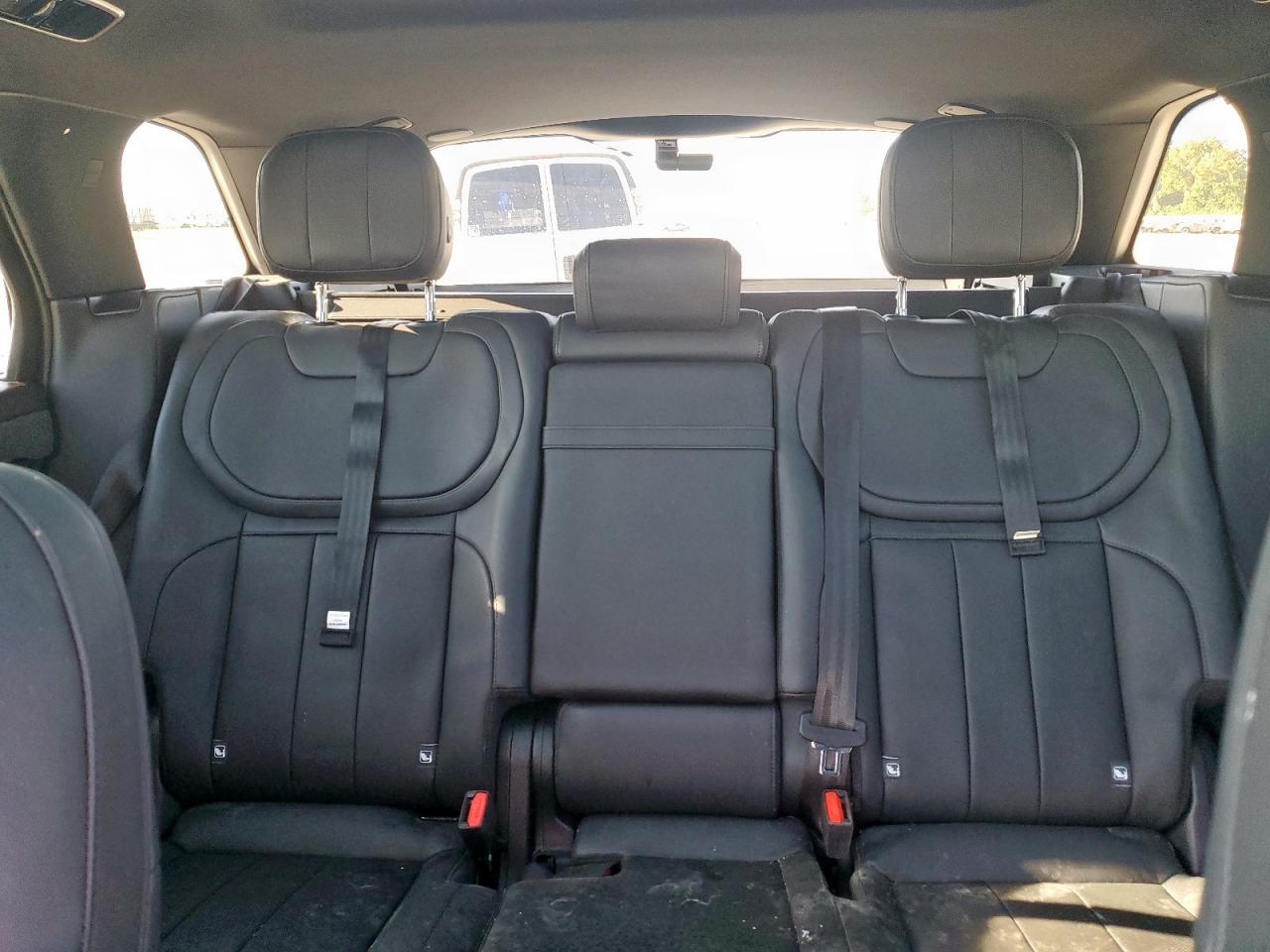 Land Rover Range Rover Dynamic Se Image 12