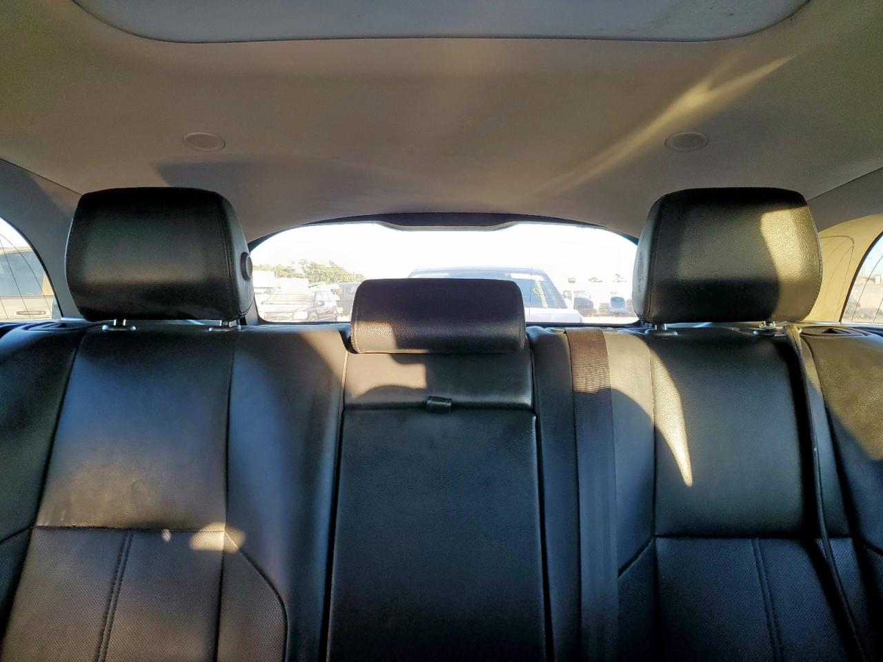 Land Rover Range Rover S Image 6