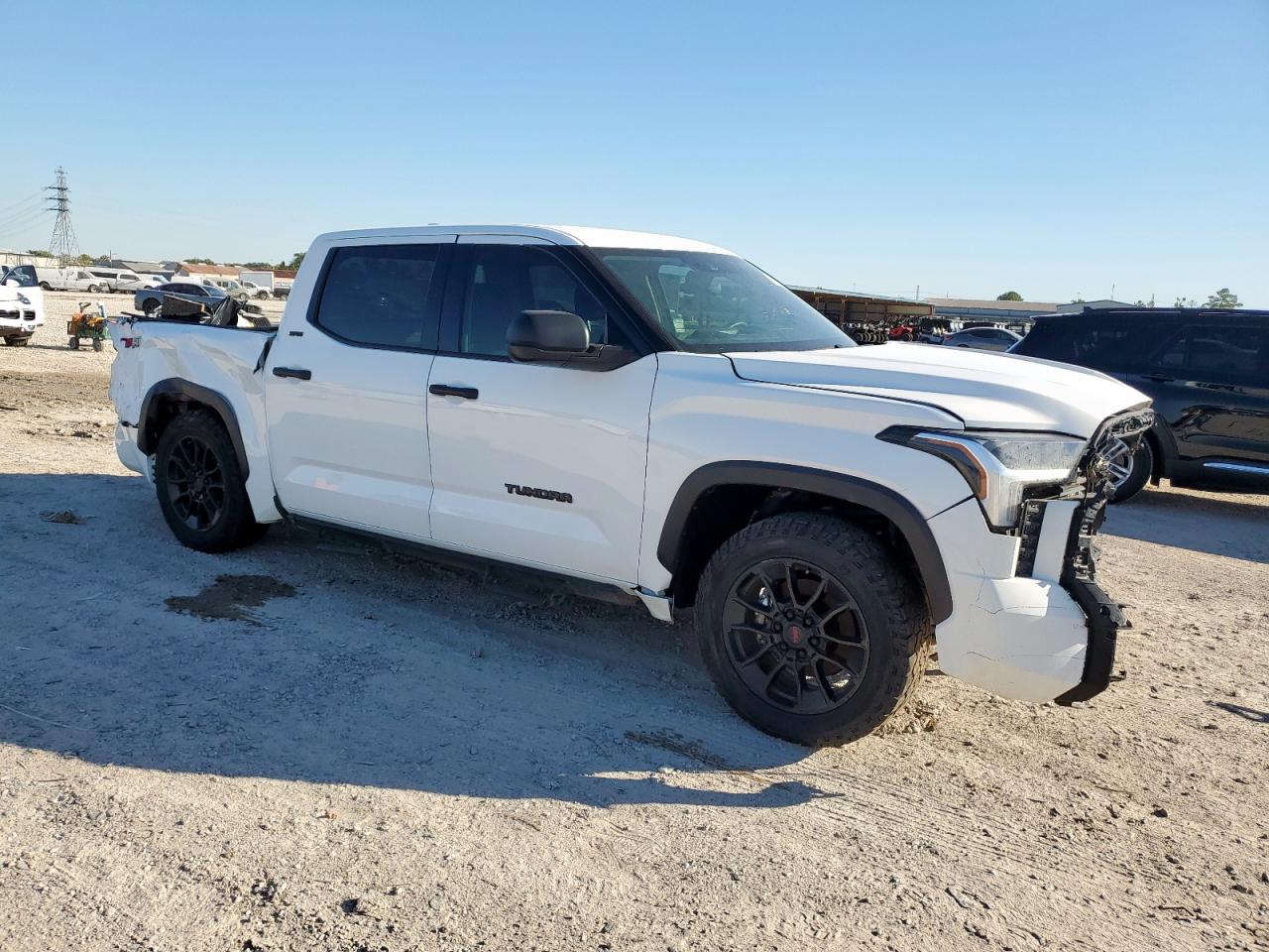 Toyota Tundra Crewmax Sr Image 8