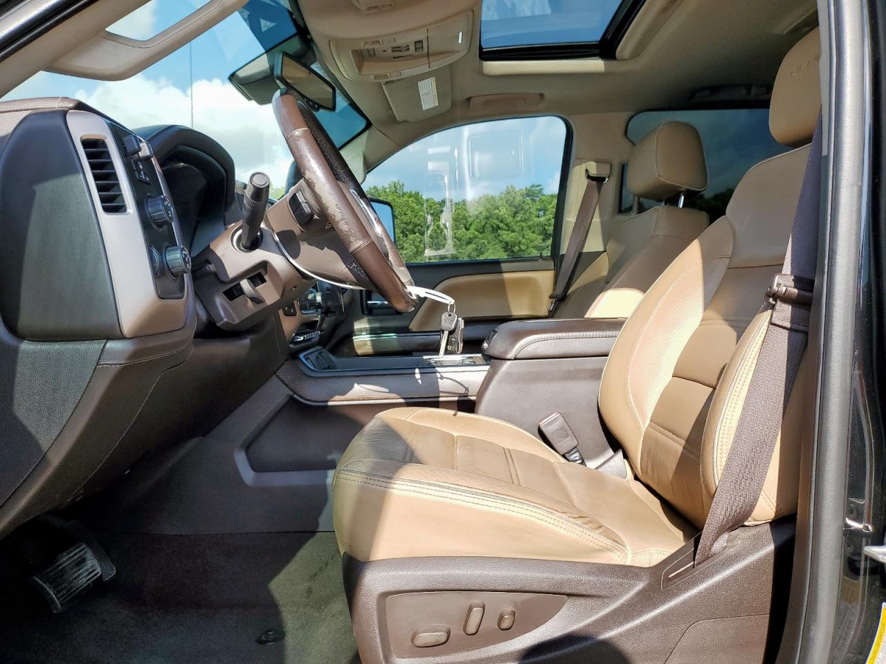 GMC Sierra K2500 Denali Image 10