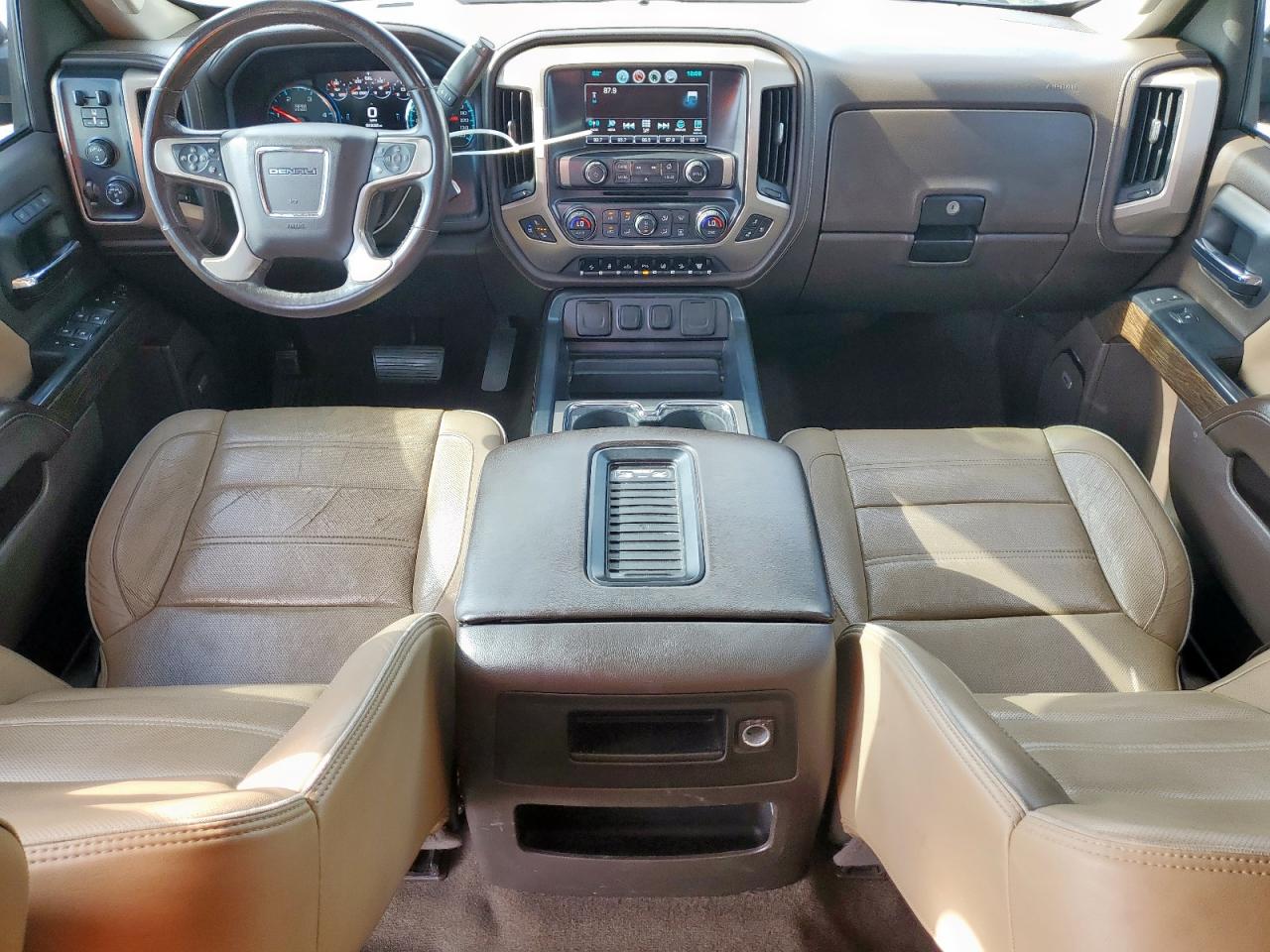 GMC Sierra K2500 Denali Image 7