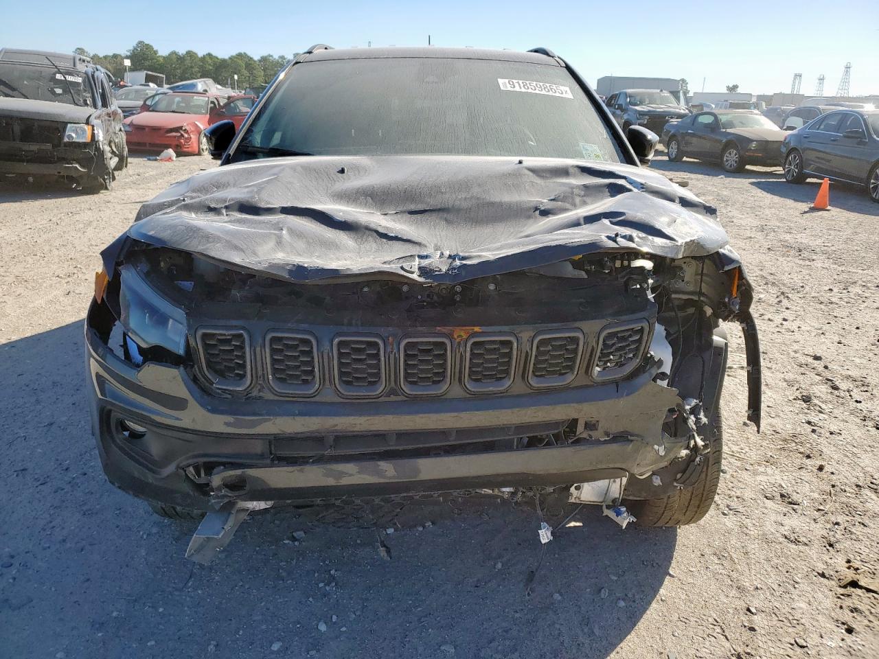 Jeep Compass Latitude Image 4