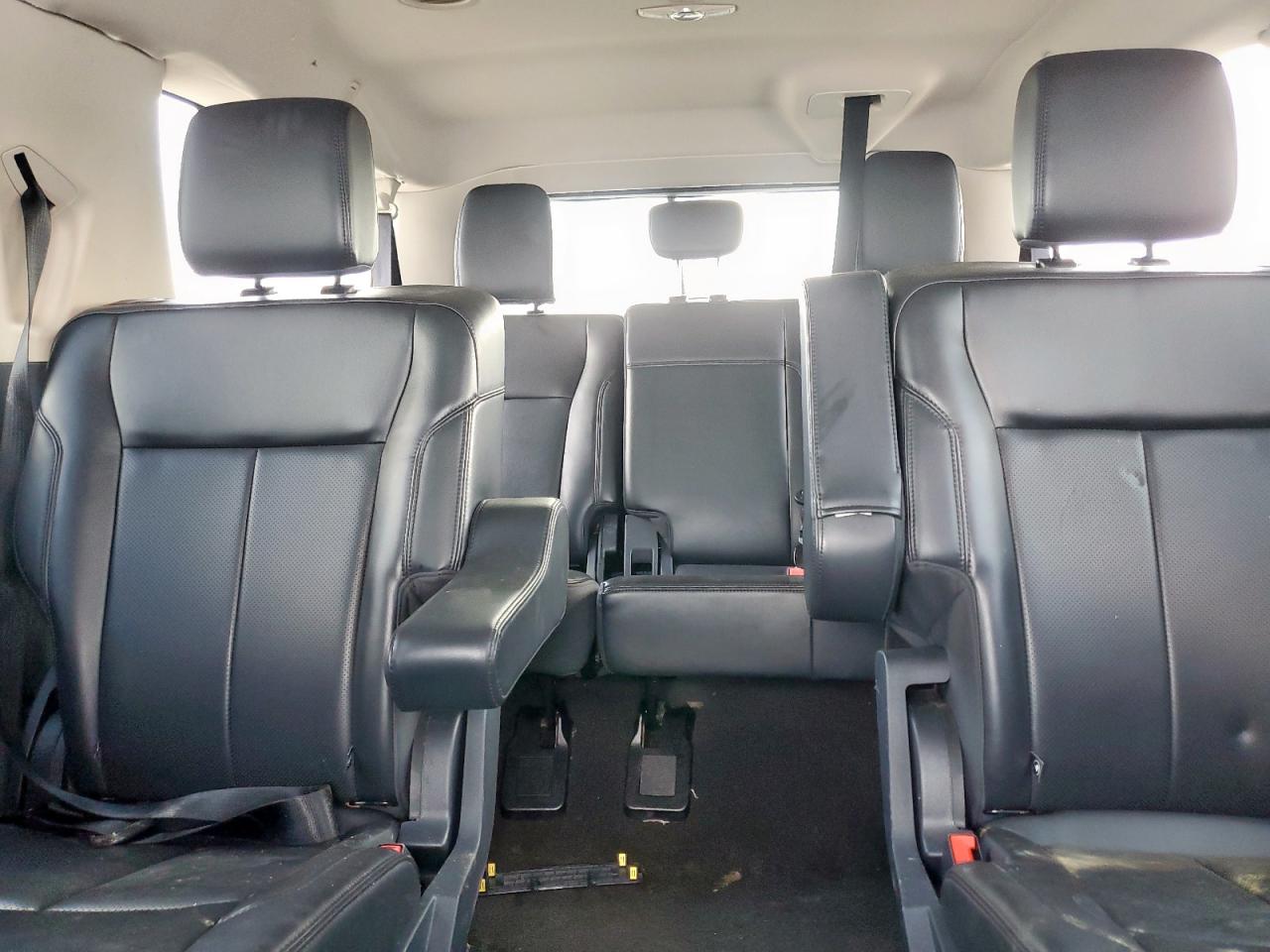 Ford Expedition Max Xlt Image 9