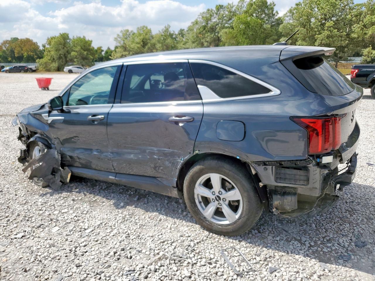 Kia Sorento Lx Image 2