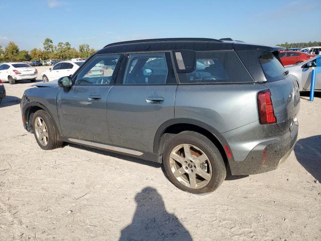 MINI Cooper S All4 Image 3